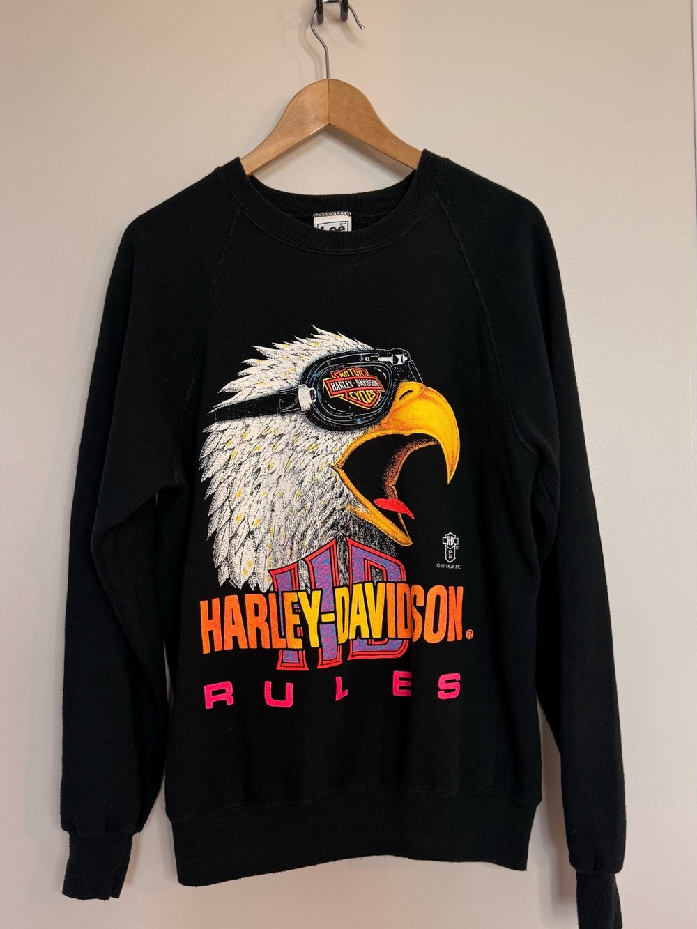 Harley-Davidson Black Crewneck with Eagle Graphic and Bold Accents